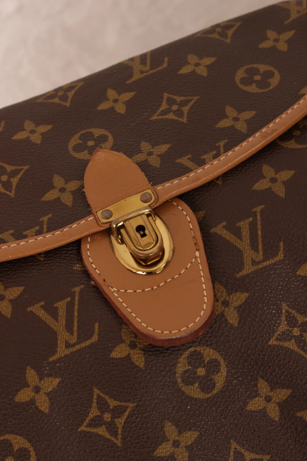 Louis Vuitton Weekend Bag