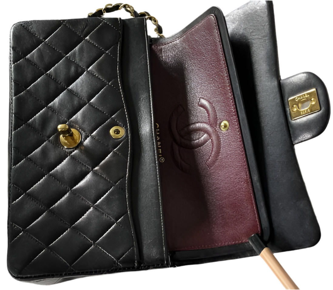Chanel Classic 11:12 Double Flap Black Lambskin Medium